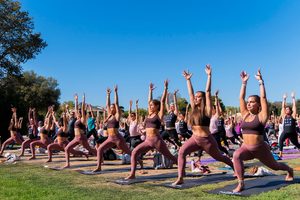AL VIA WANDERLUST 108, L’UNICO MINDFUL TRIATHLON AL MONDO: I PARCHI DI VENEZIA, MILANO E ROMA DIVENTANO MINDFUL